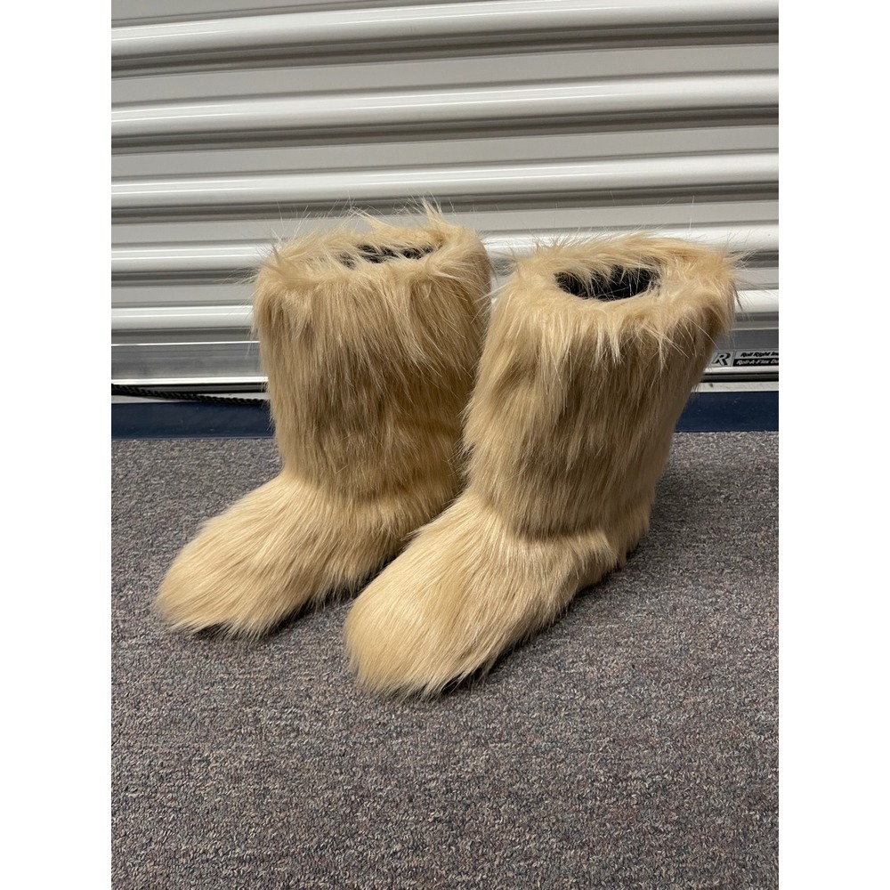 Yeti Moon Boots.